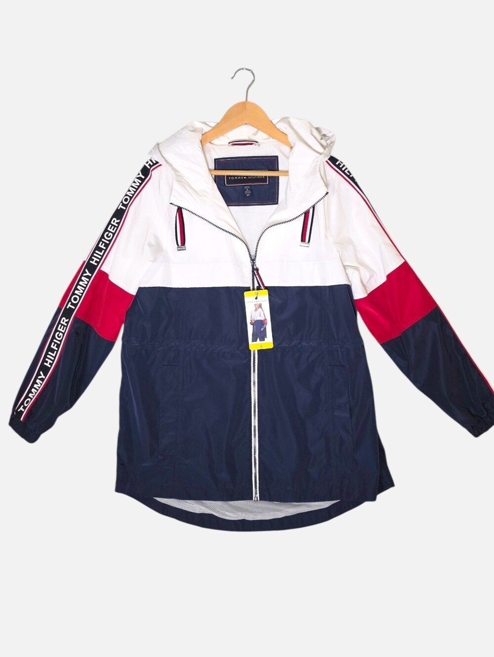 Tommy Hilfiger NWT Women's Colorblock Hooded Windbreaker Jacket Navy White Red S